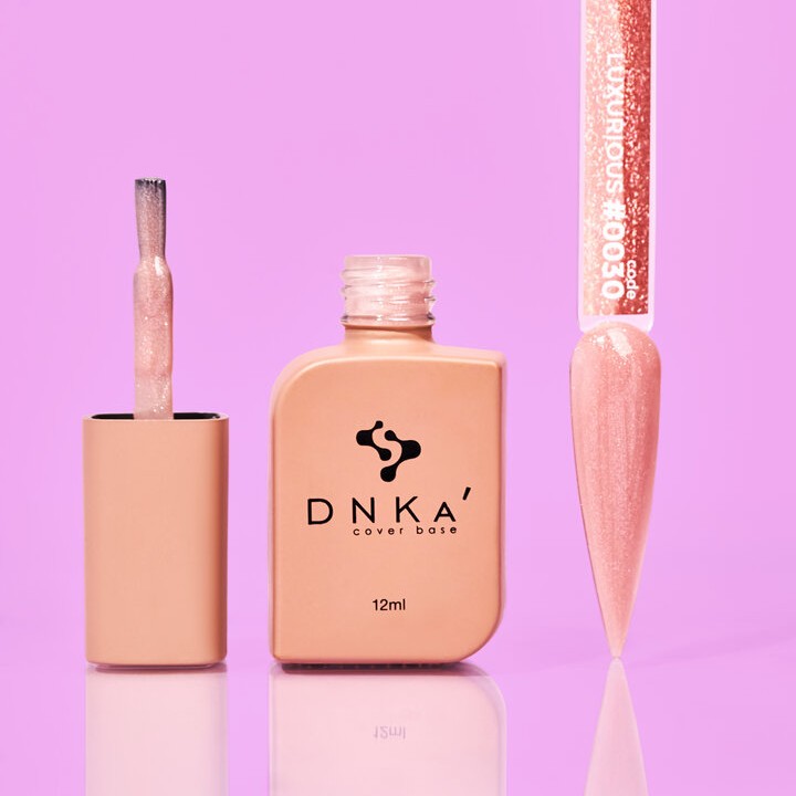 Цветна каучукова основа DNKa 0030 Luxurious 12 мл.