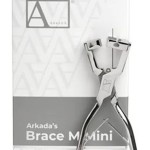 Arkada Brace M mini инструмент за корекция на враснали нокти на краката Arkada Brace M mini инструмент за корекция на враснали нокти на краката
