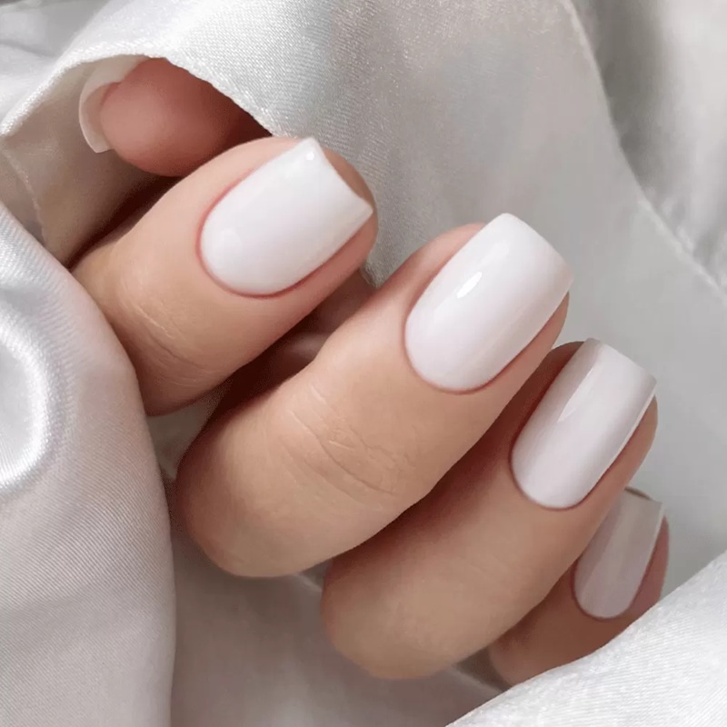 Течен гел Polyliquid Joia Vegan, Delicate White 8 мл. Течен гел Polyliquid Joia Vegan, Delicate White 8 мл.